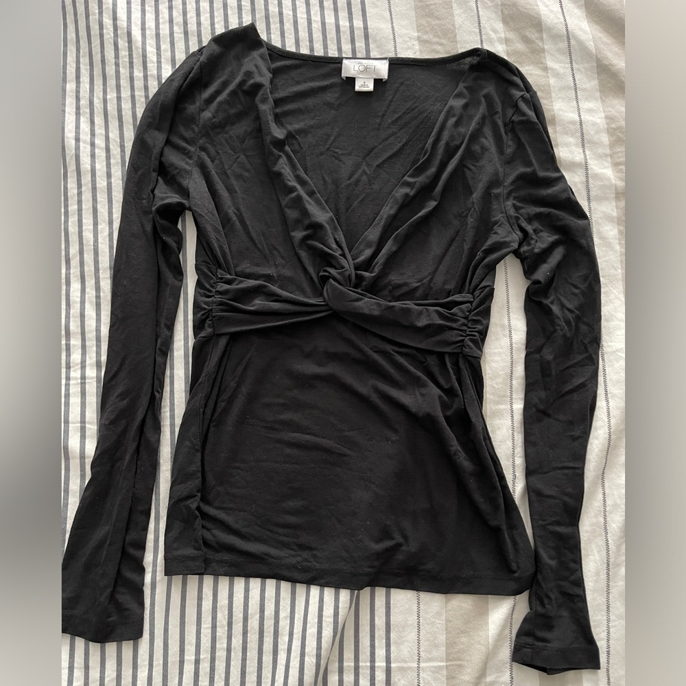 Ann Taylor LOFT long sleeve shirt.